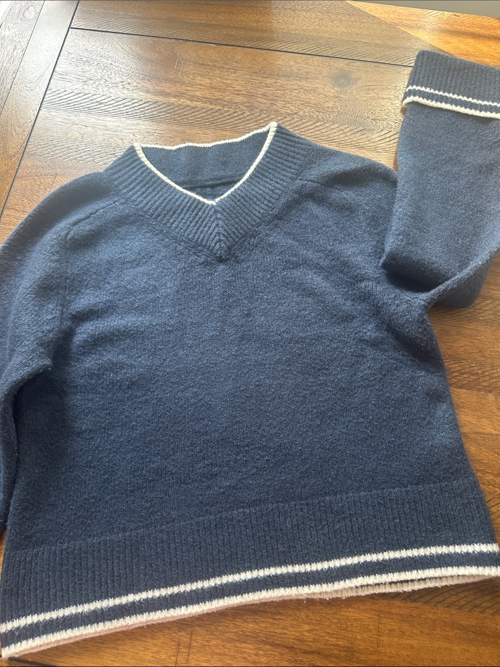 Abercrombie & Fitch Navy V-Neck Sweater with Cream Trim